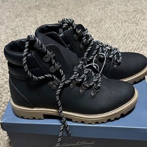 Black Hiking Boots with Tan Soles